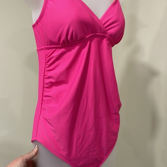 NWOT Isabel Maternity Pink One Piece Swim Suit.  Size S small 4/6 - Picture 4 of 11